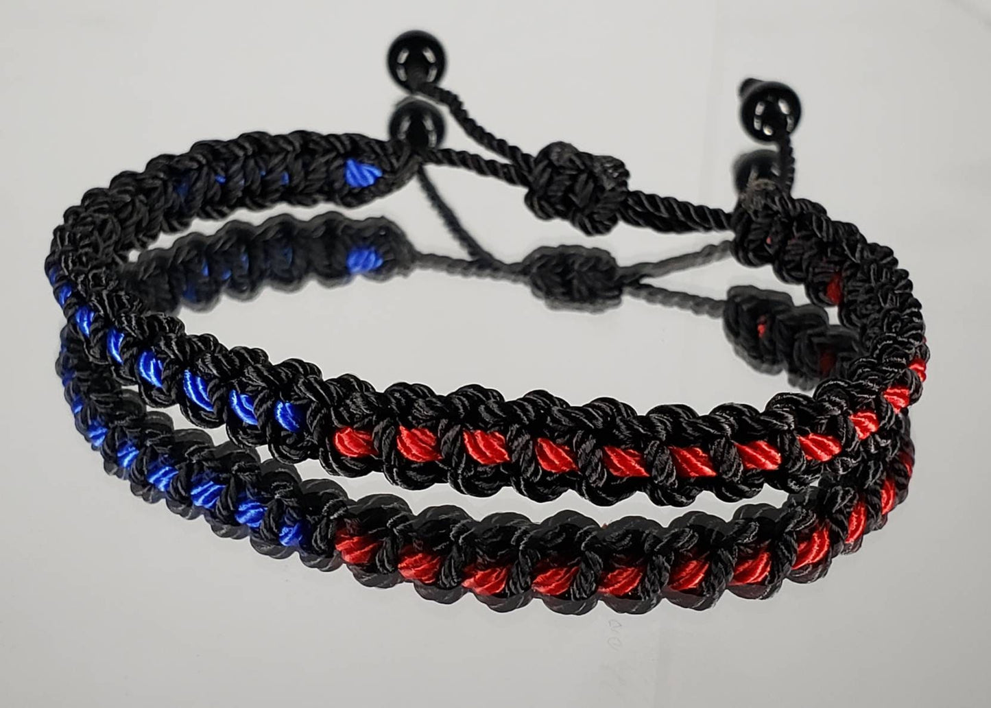 Half thin blue line and half red line bracelet, half blue line and half red line -support police & firefighters -new -adjustable