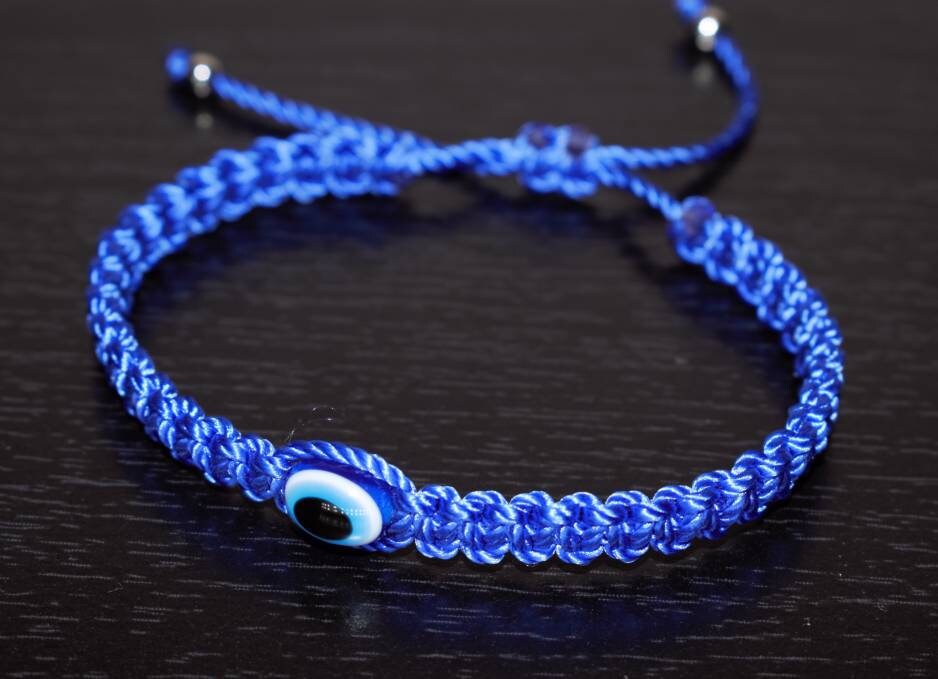 Evil eye amulet bracelet, good luck blue string wristband, evil eye protection, good luck charm, adjustable, new, for man and women