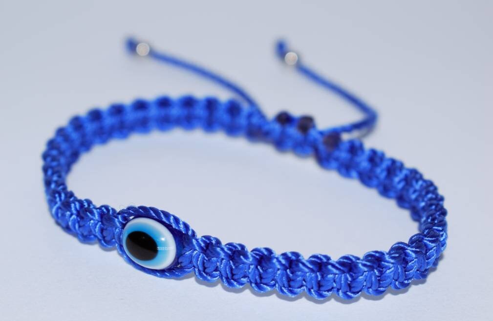 Evil eye amulet bracelet, good luck blue string wristband, evil eye protection, good luck charm, adjustable, new, for man and women