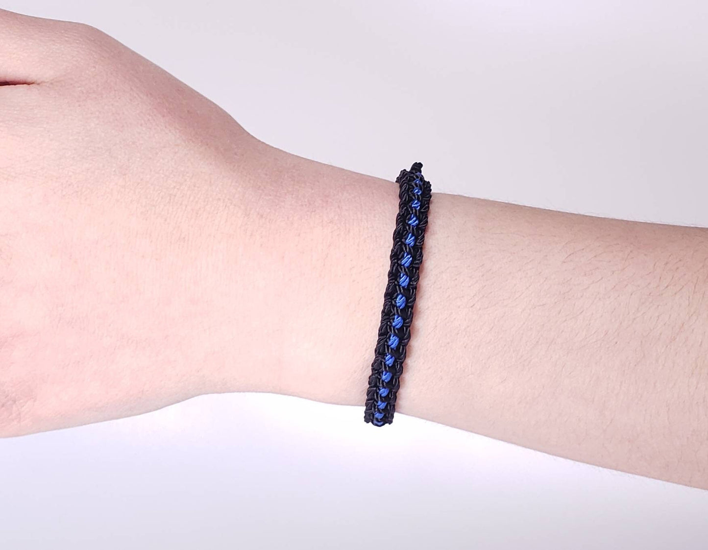 Kids size police Thin blue line bracelet -support Police wristband -braided -new -adjustable for kids