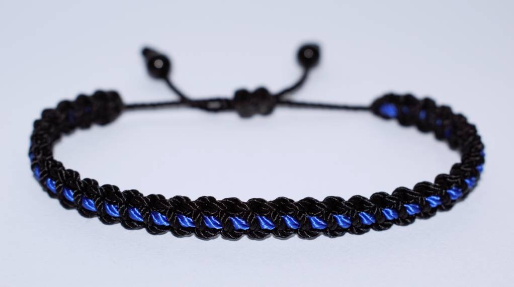 Police Thin blue line bracelet, thin blue line bracelet -support Police wristband -braided -new -adjustable for man and woman