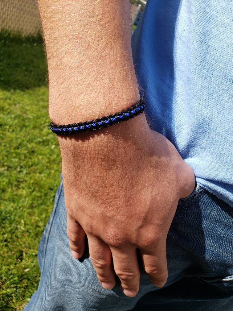 Police Thin blue line bracelet, thin blue line bracelet -support Police wristband -braided -new -adjustable for man and woman