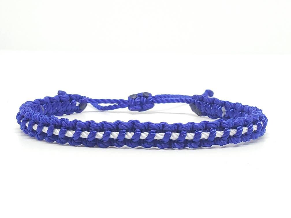 Blue bracelet with a white line -braided bracelet -support wristband -braided blue with white bracelet -new -adjustable for man and woman