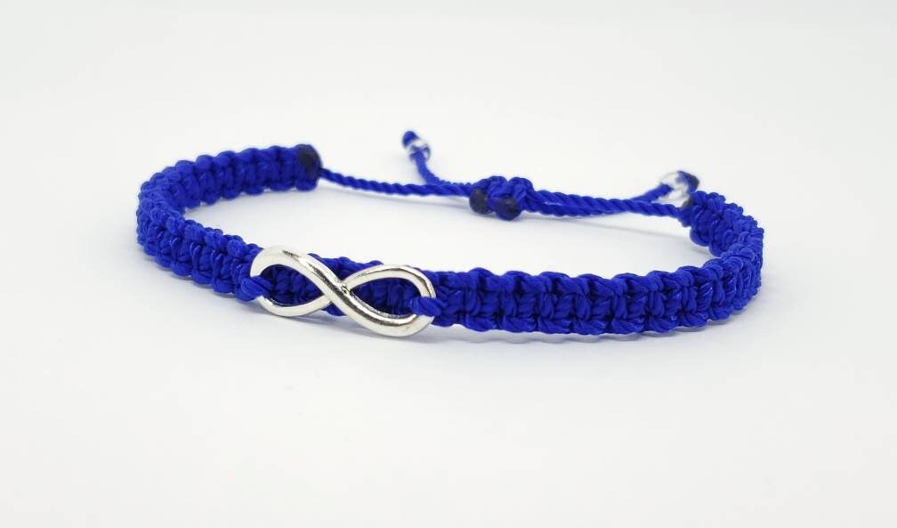 Beautiful infinity blue string bracelet, braided blue infinity adjustable, blue bracelet, blue friendship bracelet, blue unisex bracelet