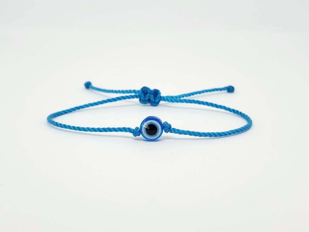 Evil eye blue string bracelet, evil eye charm, beautiful blue string wristband, evil eye protection bracelet,  adjustable for man and woman