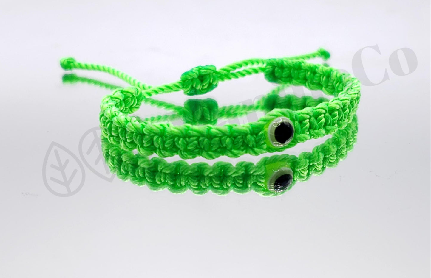 Kids size green string evil eye bracelet, evil eye protection, Evil eye amulet for kids, adjustable protection wristband