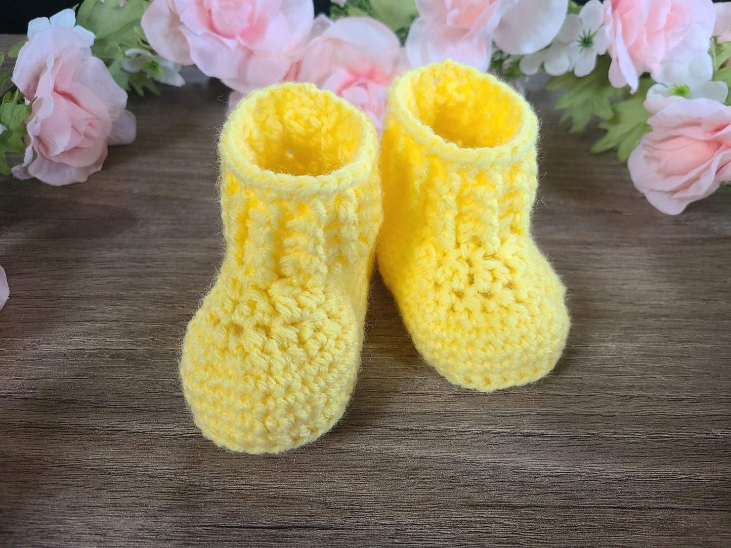 Yellow baby booties