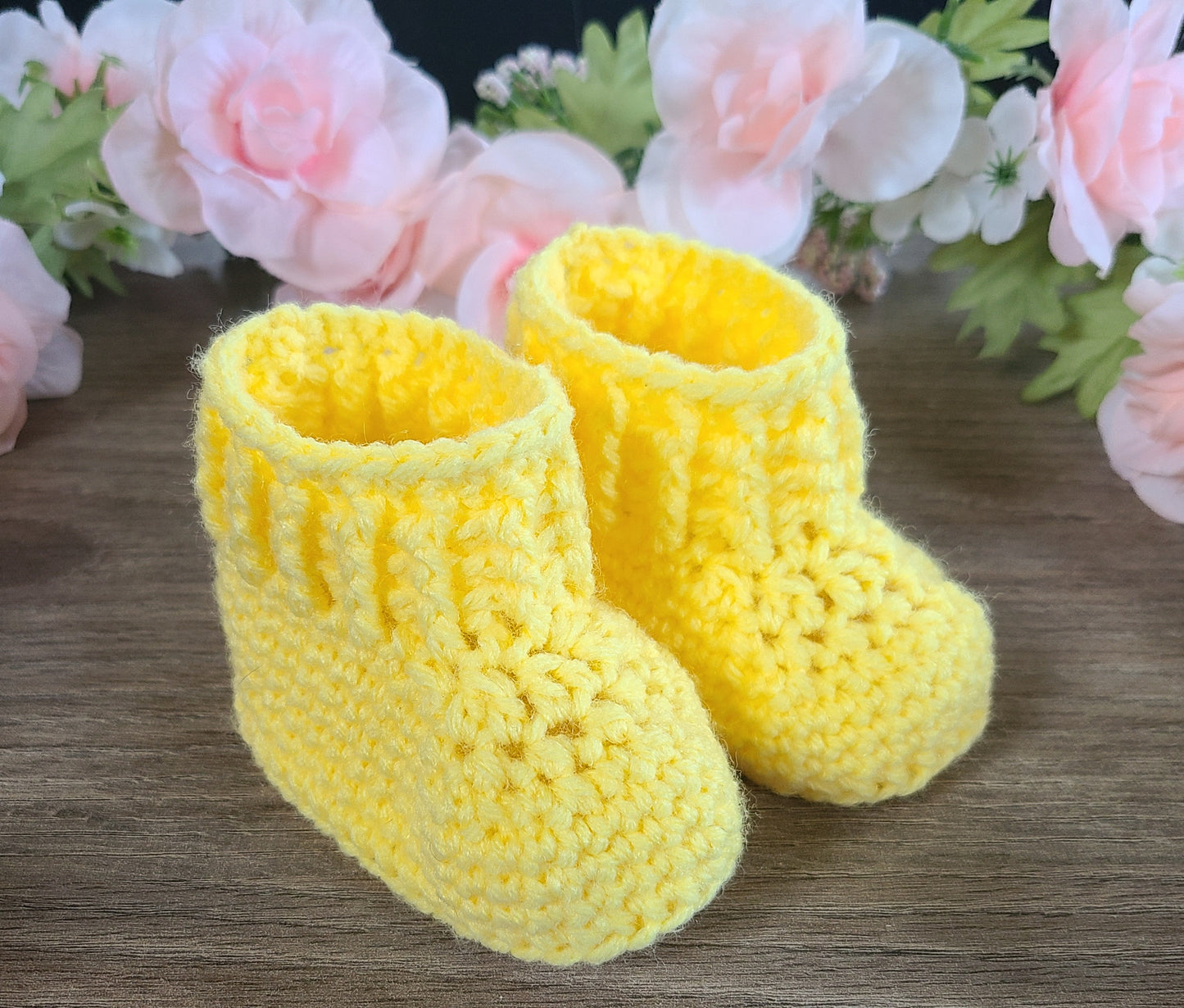 Yellow baby booties