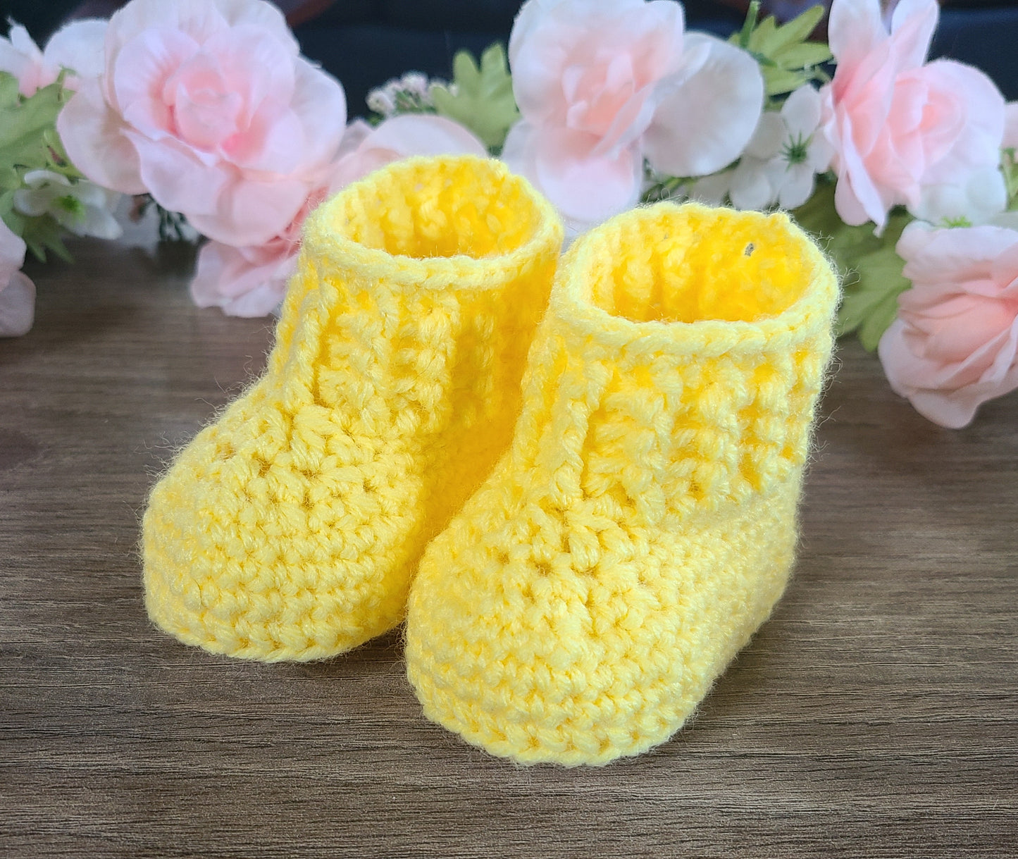 Yellow baby booties