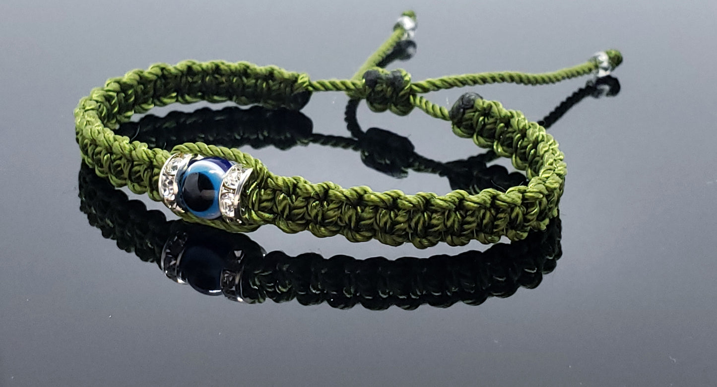 evil eye bracelet, green -charm