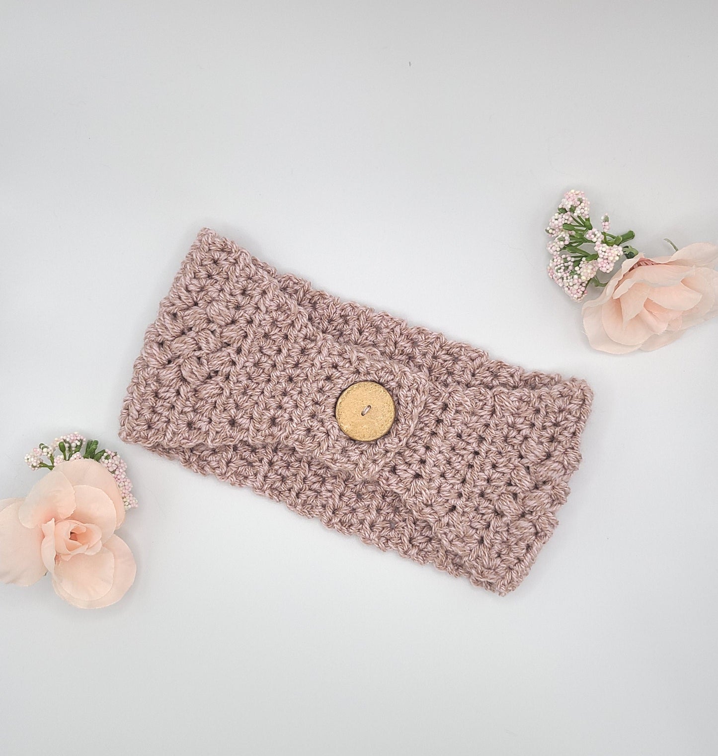 Womens Earwarmer with a button