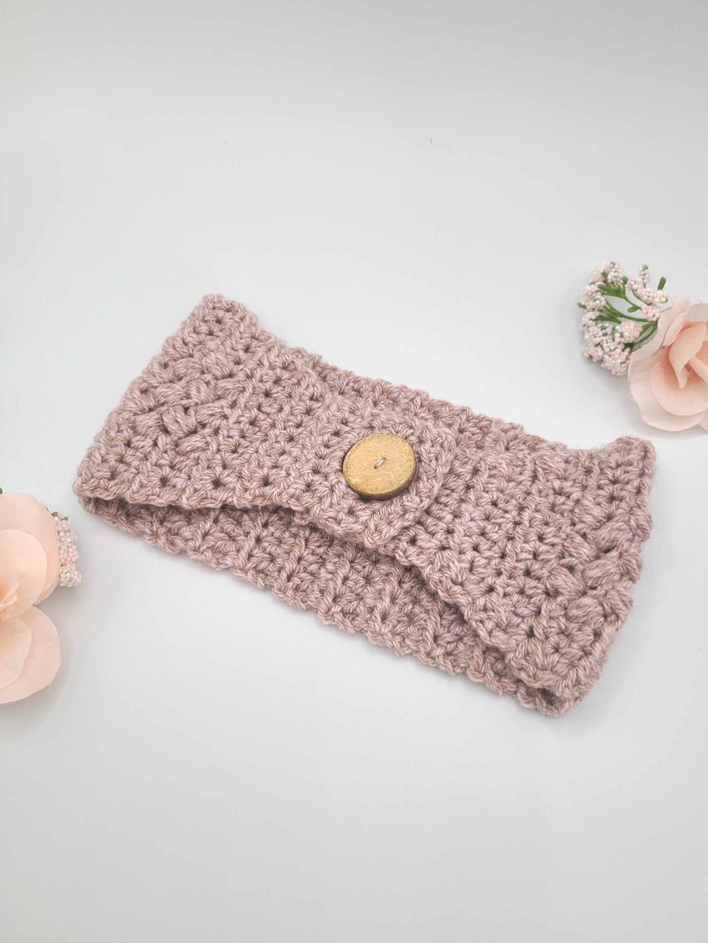 Womens Earwarmer with a button