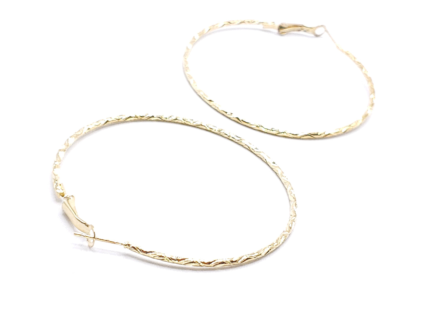 medium size hoops -gold tone